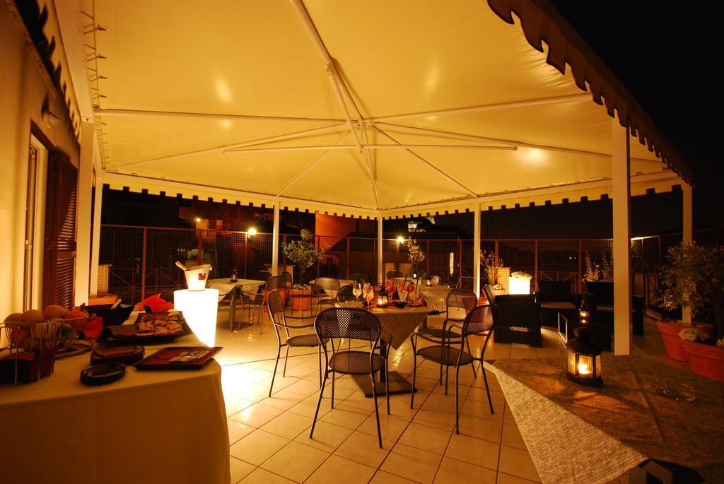 Vatican Aparthotel 3*